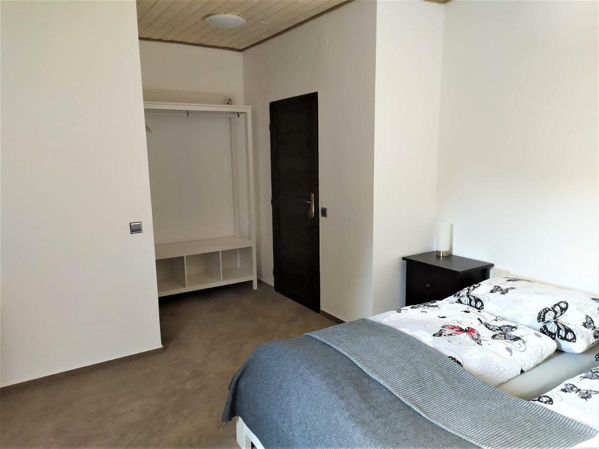Statek Cesky Dvur Hotel Postupice Екстериор снимка